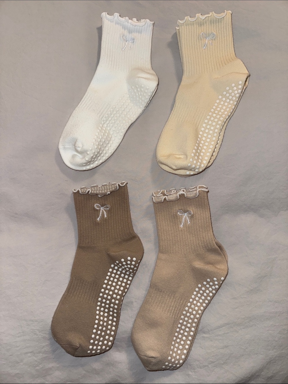 Pilates Bow Accent Ribbed Non-Slip Socks - White, Cream, Brown, Tan